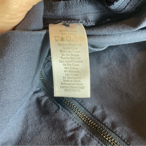 Everlane Cropped Side Zip Workpants Navy Blue Women's Sz 10 - Picture 8 of 10
